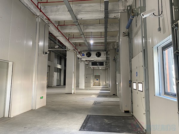 建造食品生產(chǎn)工廠冷藏庫(kù)造價(jià)大概多少錢一平方米？